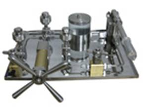 必思拓 BST893X高压液体压力源 压力仪表